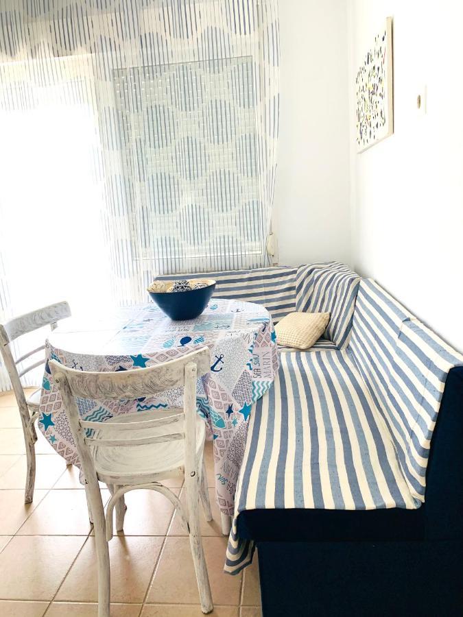 Anna'S 3 Rooms Apartment Nei Epivates Beach Skála Neón Epivatón 外观 照片